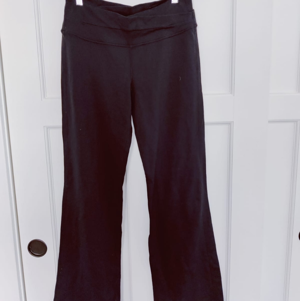 Lululemon yoga pants